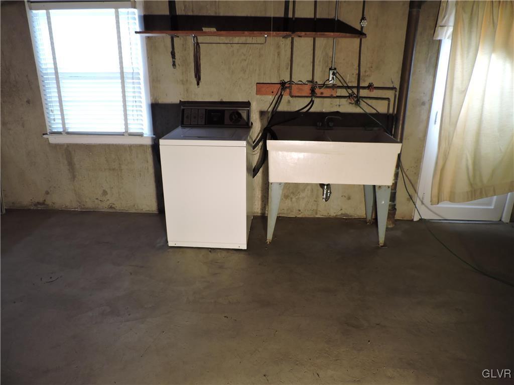 1110 Ridge Avenue Allentown, PA 18102 - Photo 21 of 27 BASEMENT 3