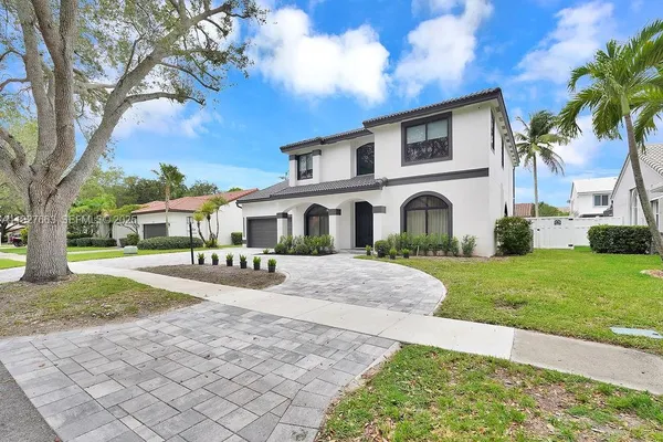 $1,590,000 | 10746 Charleston Place, Cooper City, FL 33026