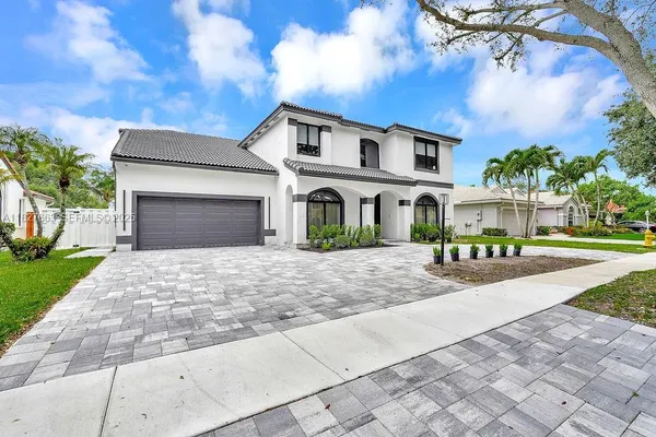 $1,590,000 | 10746 Charleston Place, Cooper City, FL 33026