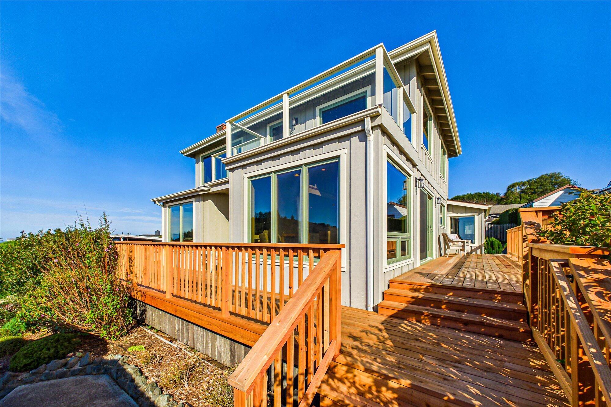 730 Edwards Street Trinidad, CA 95570 - Photo 62 of 73 Gorgeous new redwood deck