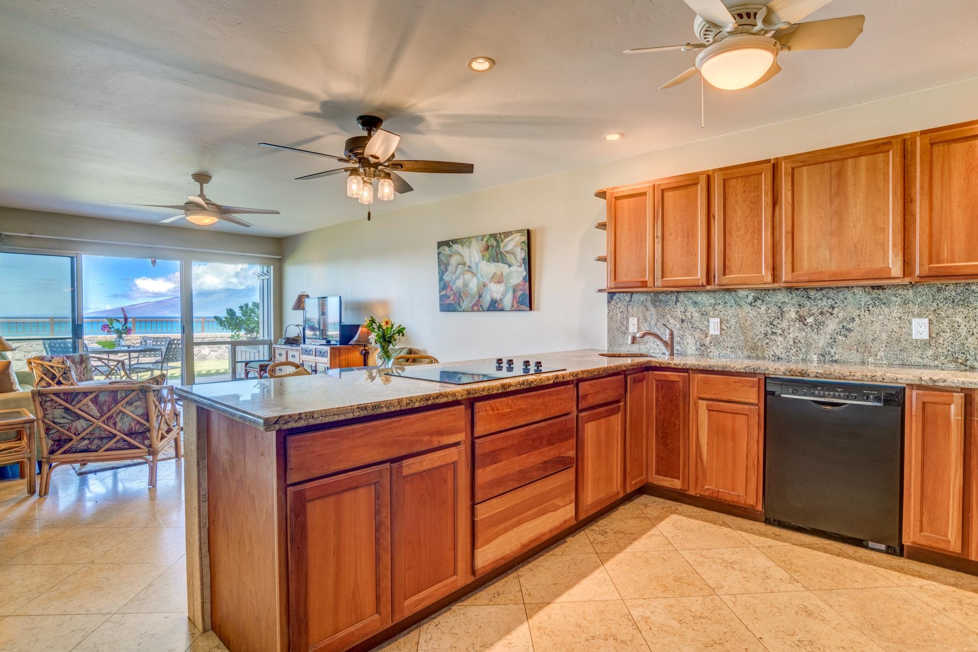 4909 Lower Honoapiilani Road, Unit A8 Lahaina, HI 96761 - Photo 13 of 40