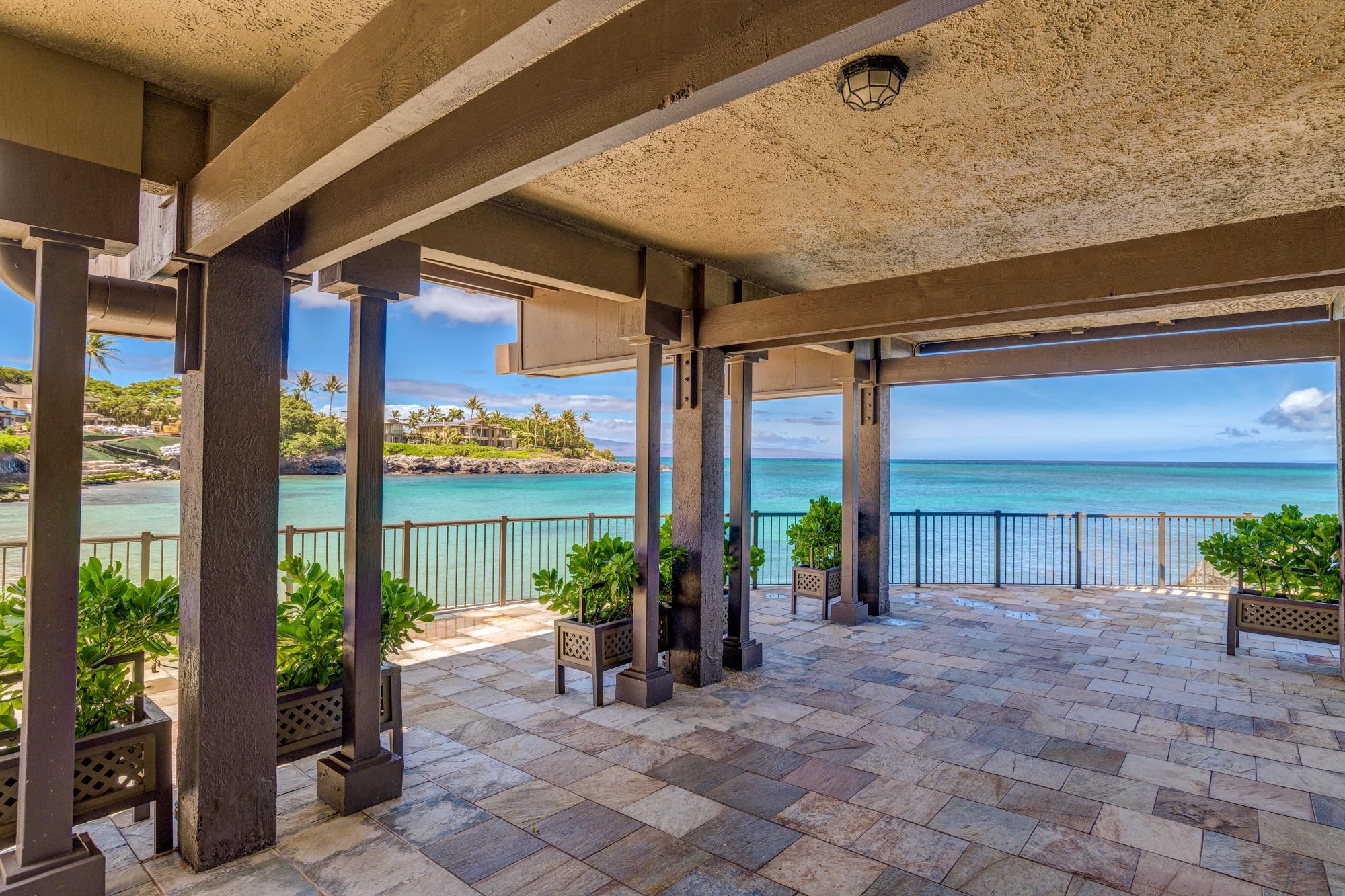 4909 Lower Honoapiilani Road, Unit A8 Lahaina, HI 96761 - Photo 31 of 40