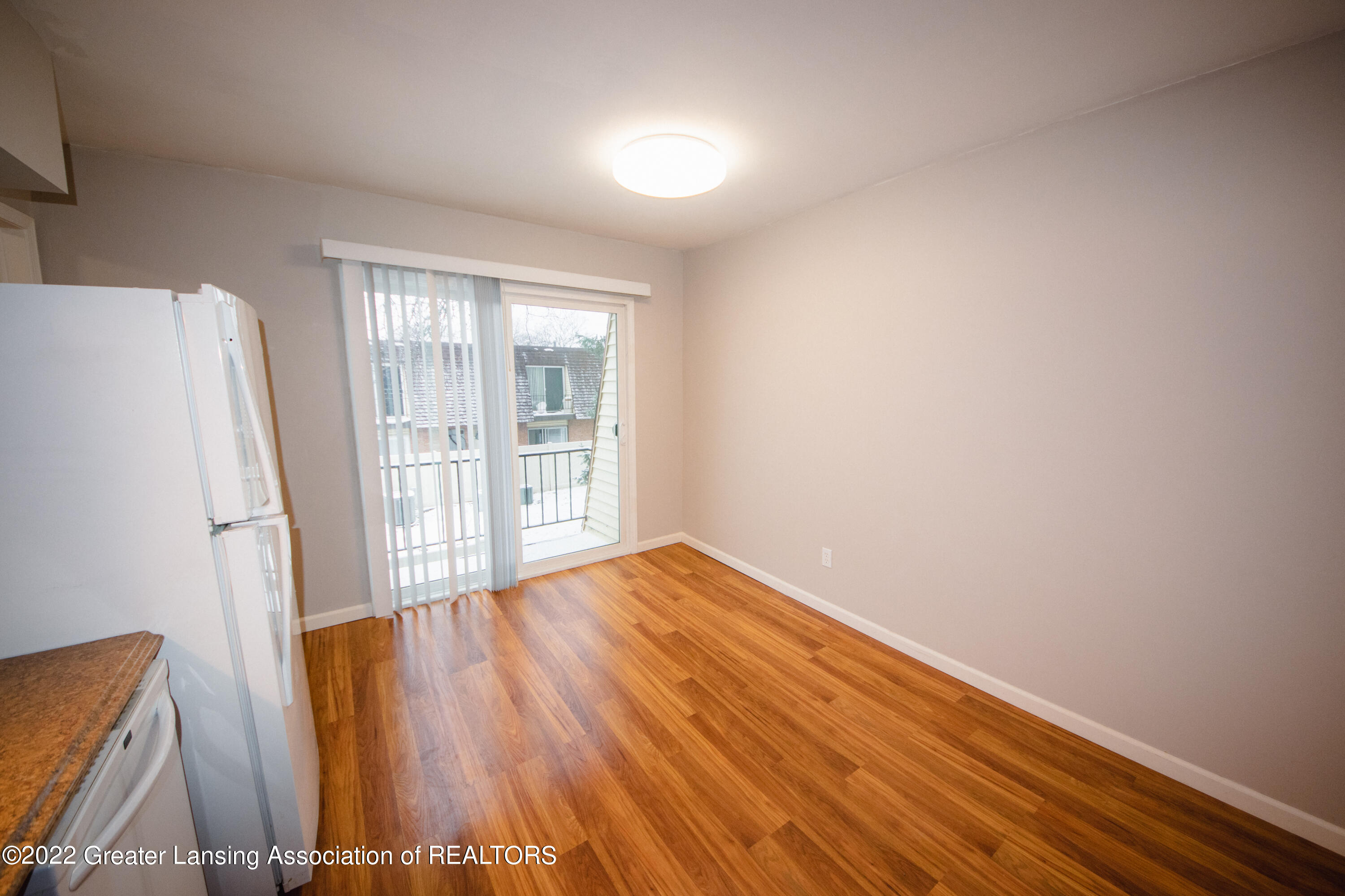 4717 Gull Road, Unit 42 Lansing, MI 48917 - Photo 4 of 17 DSC_0108