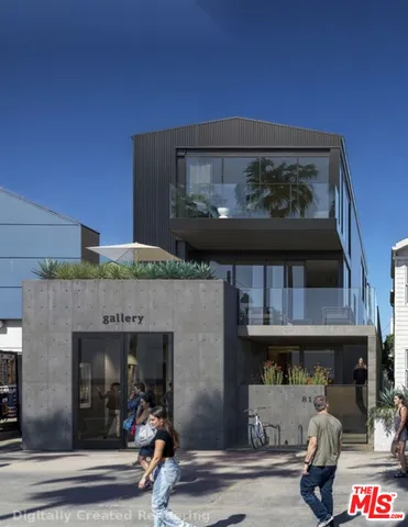 $3,995,000 | 811 Ocean Front Walk, Venice, CA 90291