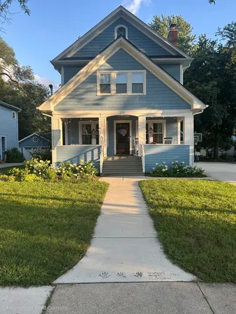 $899,900 | 314 East Jefferson Avenue, Wheaton, IL 60187