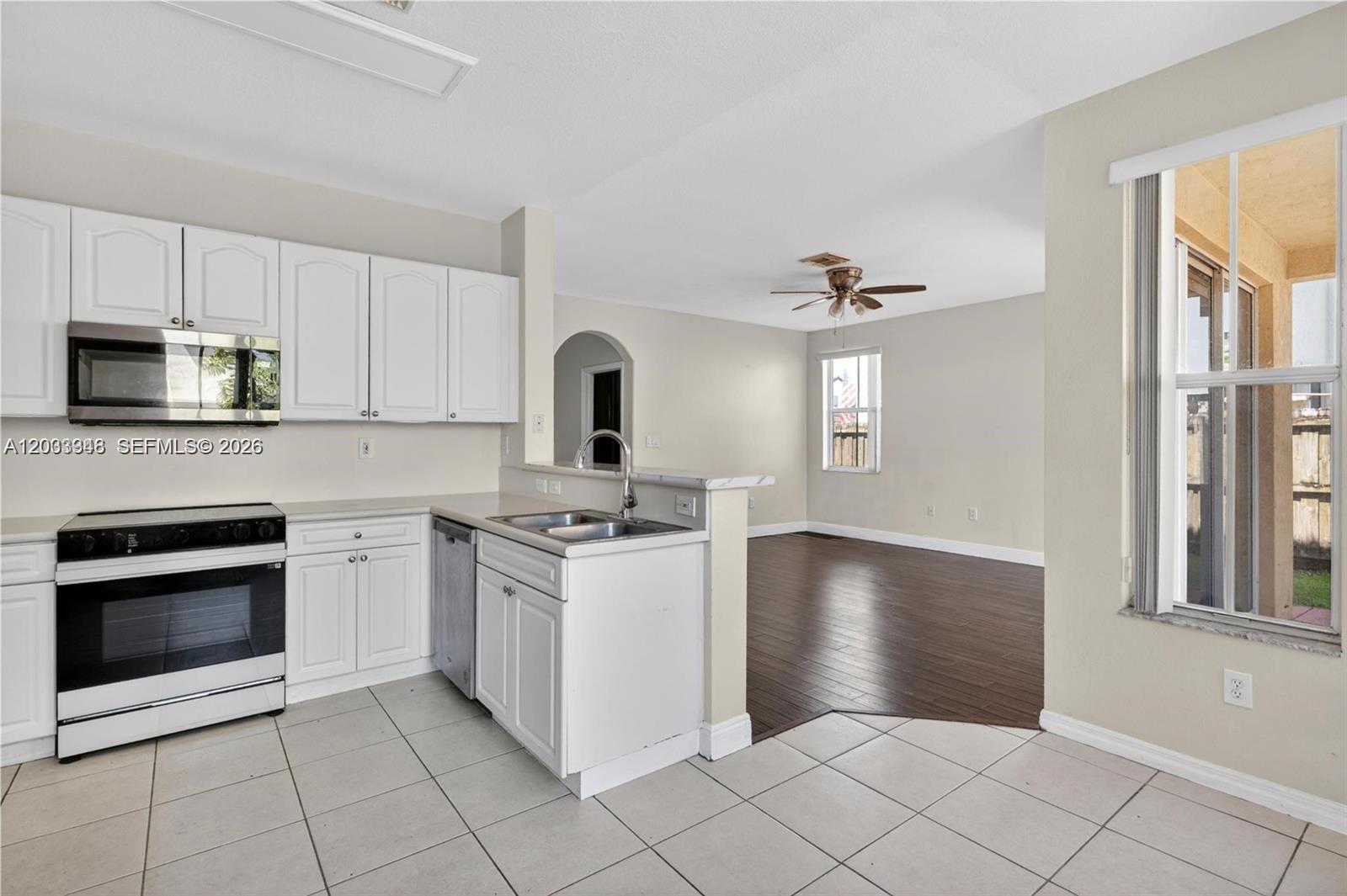11007 Southwest 243rd Lane Homestead, FL 33032 - Photo 17 of 59