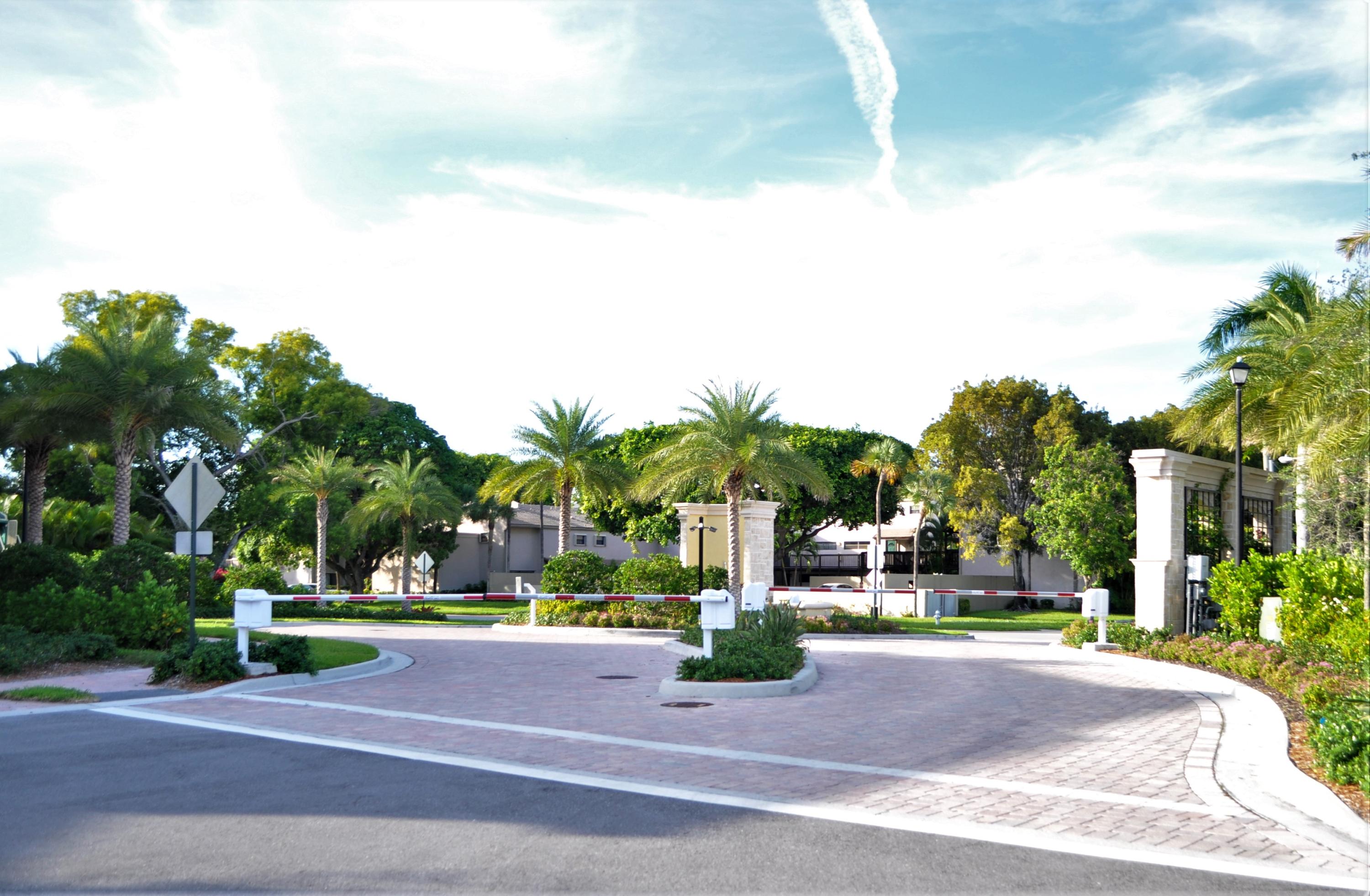 100 Northwest 69th Circle, Unit 132 Boca Raton, FL 33487 - Photo 2 of 53 DSC_0817