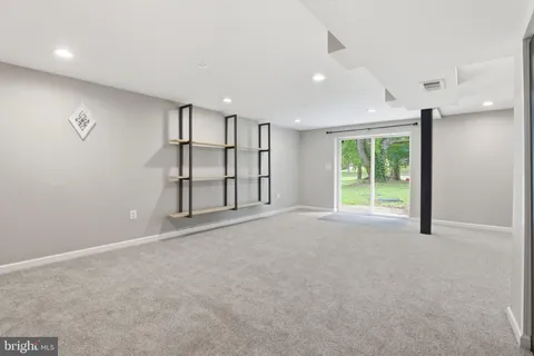 a view of entryway