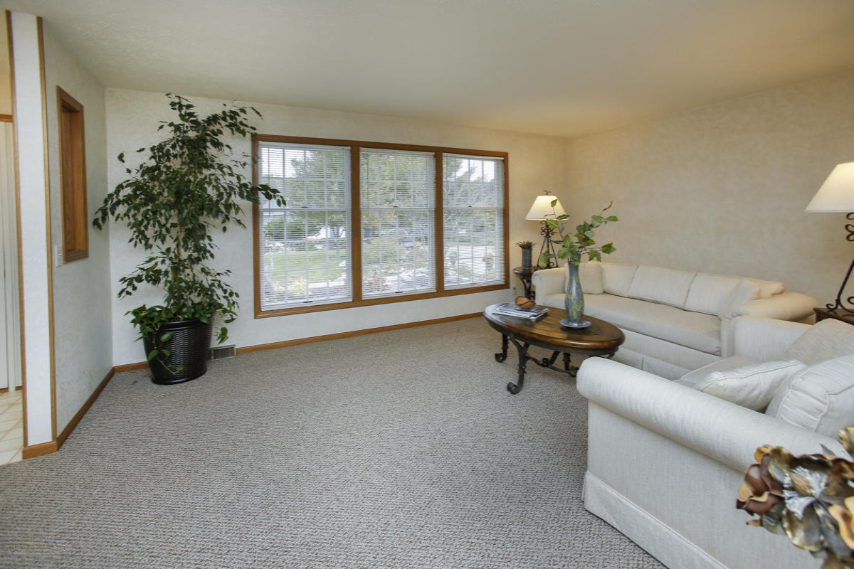 4900 Shaw Road Hastings, MI 49058 - Photo 9 of 59 4900 shaw rd-103