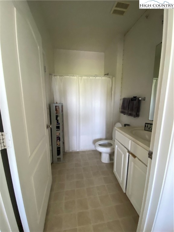 186 Cecil Miller Road, Unit 304 Boone, NC 28607 - Photo 12 of 21 Gallery Image 12