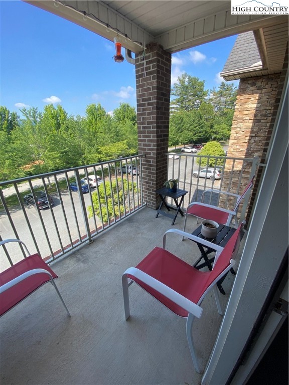 186 Cecil Miller Road, Unit 304 Boone, NC 28607 - Photo 13 of 21 Gallery Image 13