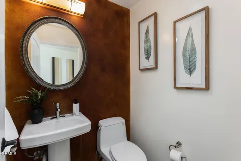 $2,595,000 | 2136 Sunnybank Drive, La Canada Flintridge, CA 91011
