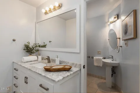 $2,595,000 | 2136 Sunnybank Drive, La Canada Flintridge, CA 91011