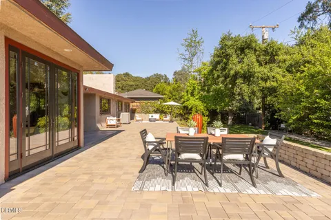 $2,595,000 | 2136 Sunnybank Drive, La Canada Flintridge, CA 91011