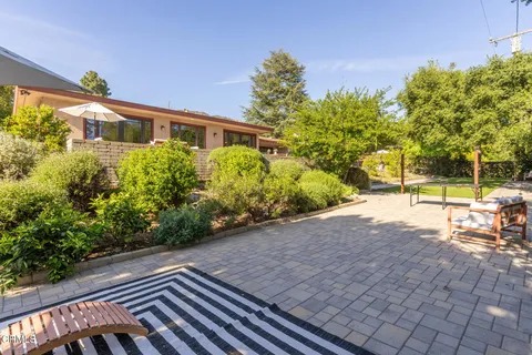 $2,595,000 | 2136 Sunnybank Drive, La Canada Flintridge, CA 91011