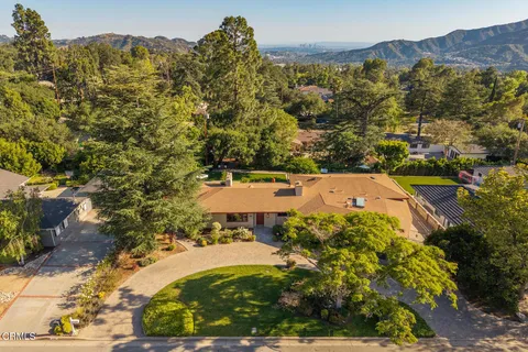 $2,595,000 | 2136 Sunnybank Drive, La Canada Flintridge, CA 91011