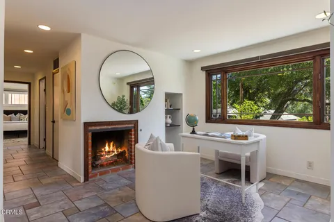 $2,595,000 | 2136 Sunnybank Drive, La Canada Flintridge, CA 91011