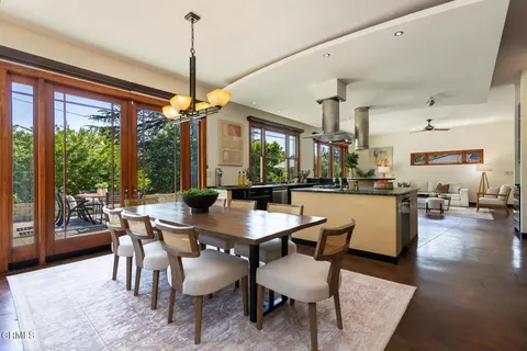 $2,595,000 | 2136 Sunnybank Drive, La Canada Flintridge, CA 91011