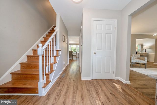 $900,000 | 100 Cumberland Place, Bryn Mawr, PA 19010