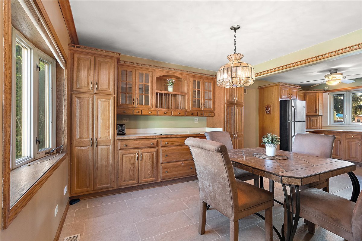 11201 South Normandy Avenue Worth, IL 60482 - Photo 11 of 31