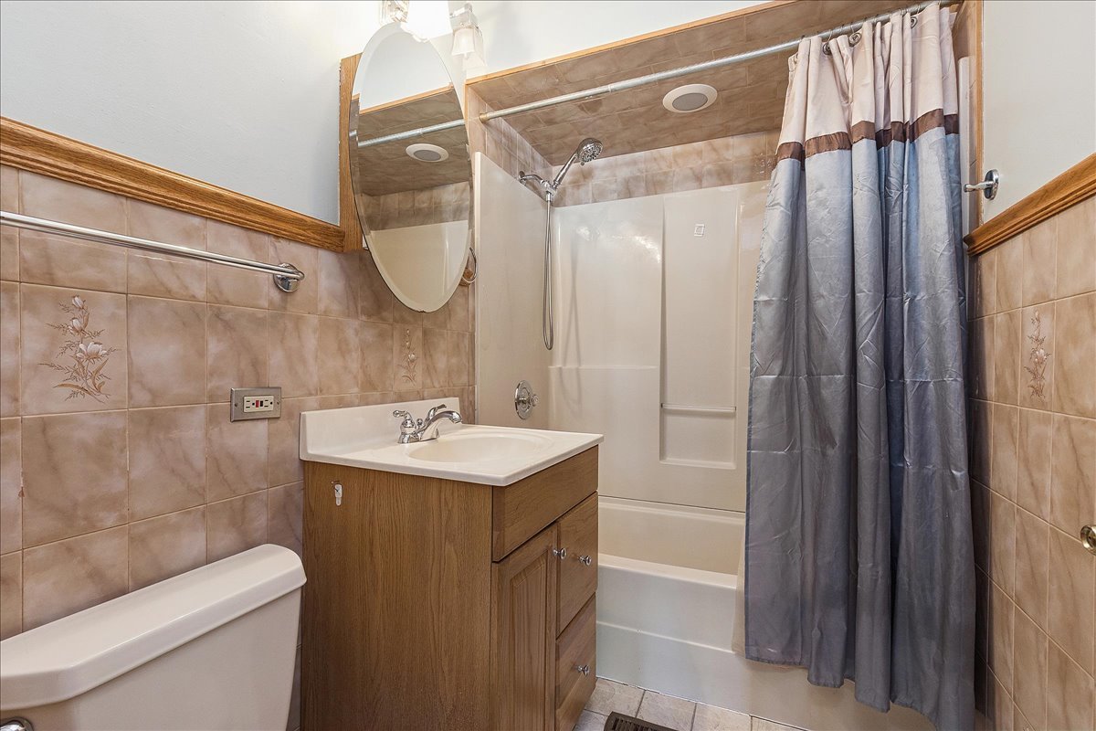 11201 South Normandy Avenue Worth, IL 60482 - Photo 14 of 31