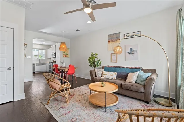 $2,850 | 7405 Wolverine Street, Austin, TX 78757