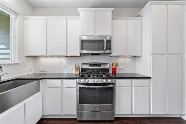 $2,850 | 7405 Wolverine Street, Austin, TX 78757