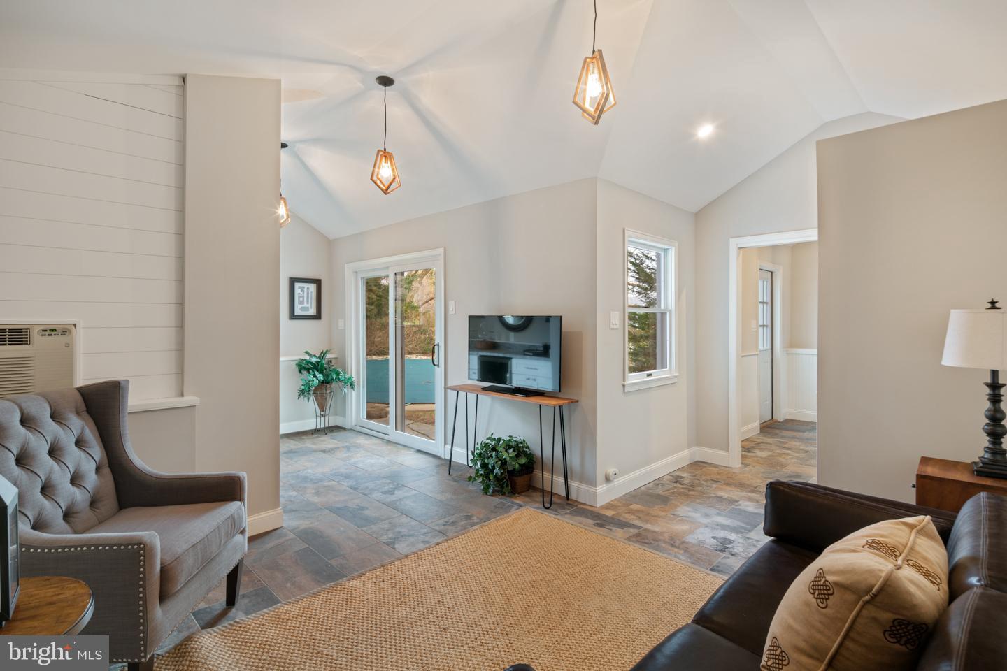 1142 Brynlawn Road Villanova, PA 19085 - Photo 28 of 34 guest house