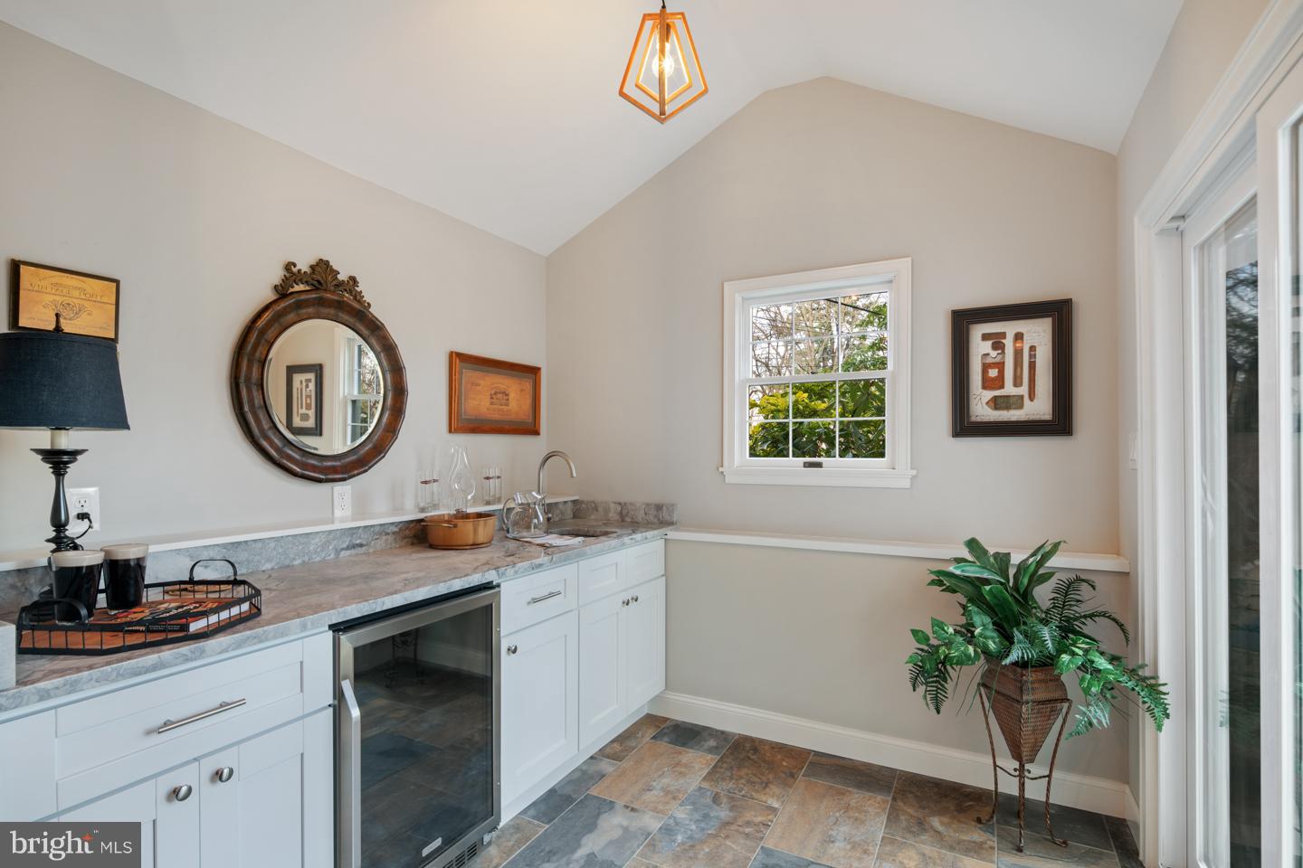 1142 Brynlawn Road Villanova, PA 19085 - Photo 29 of 34 guest house