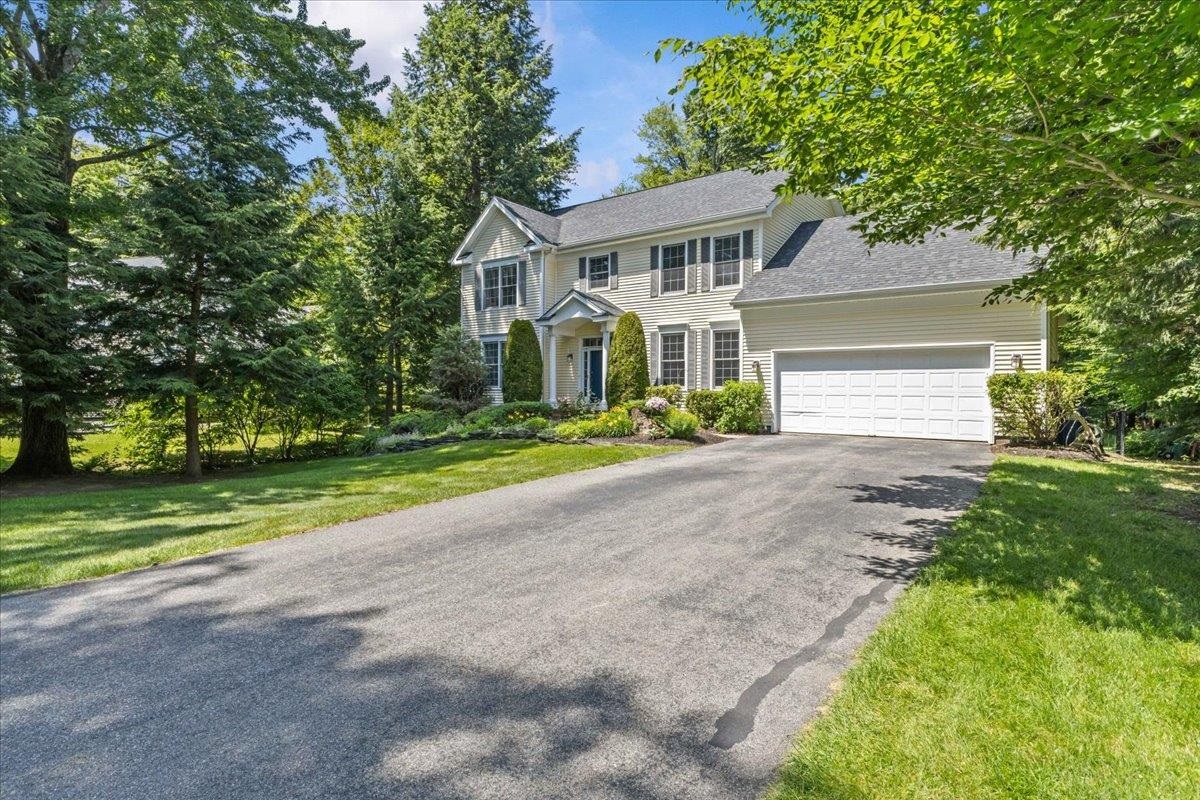 56 Barrett Lane Williston, VT 05495 - Photo 2 of 51
