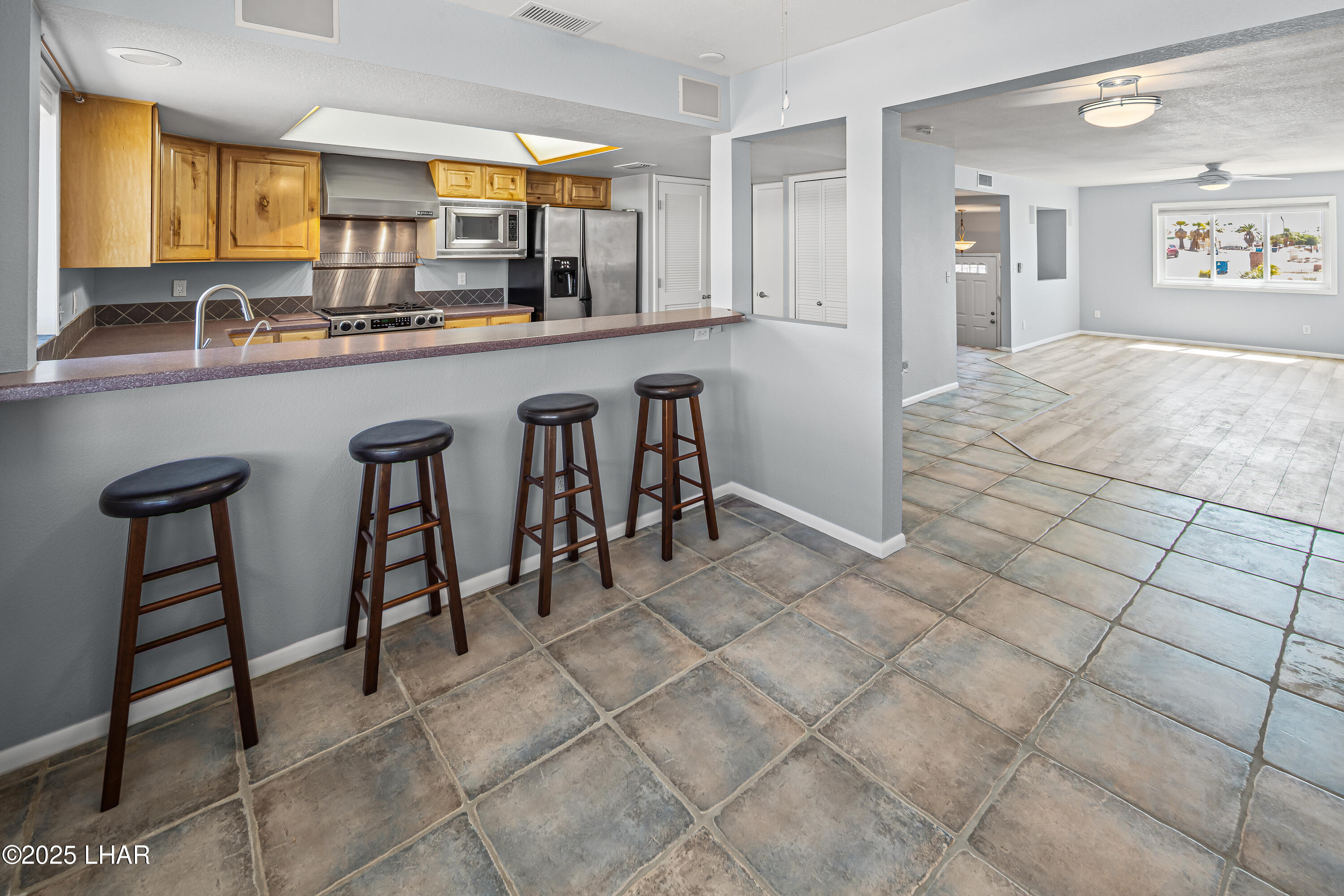 1661 Magnolia Drive, Unit 2 Lake Havasu City, AZ 86403 - Photo 11 of 42 1661 Magnolia Dr unit 2 I (21)