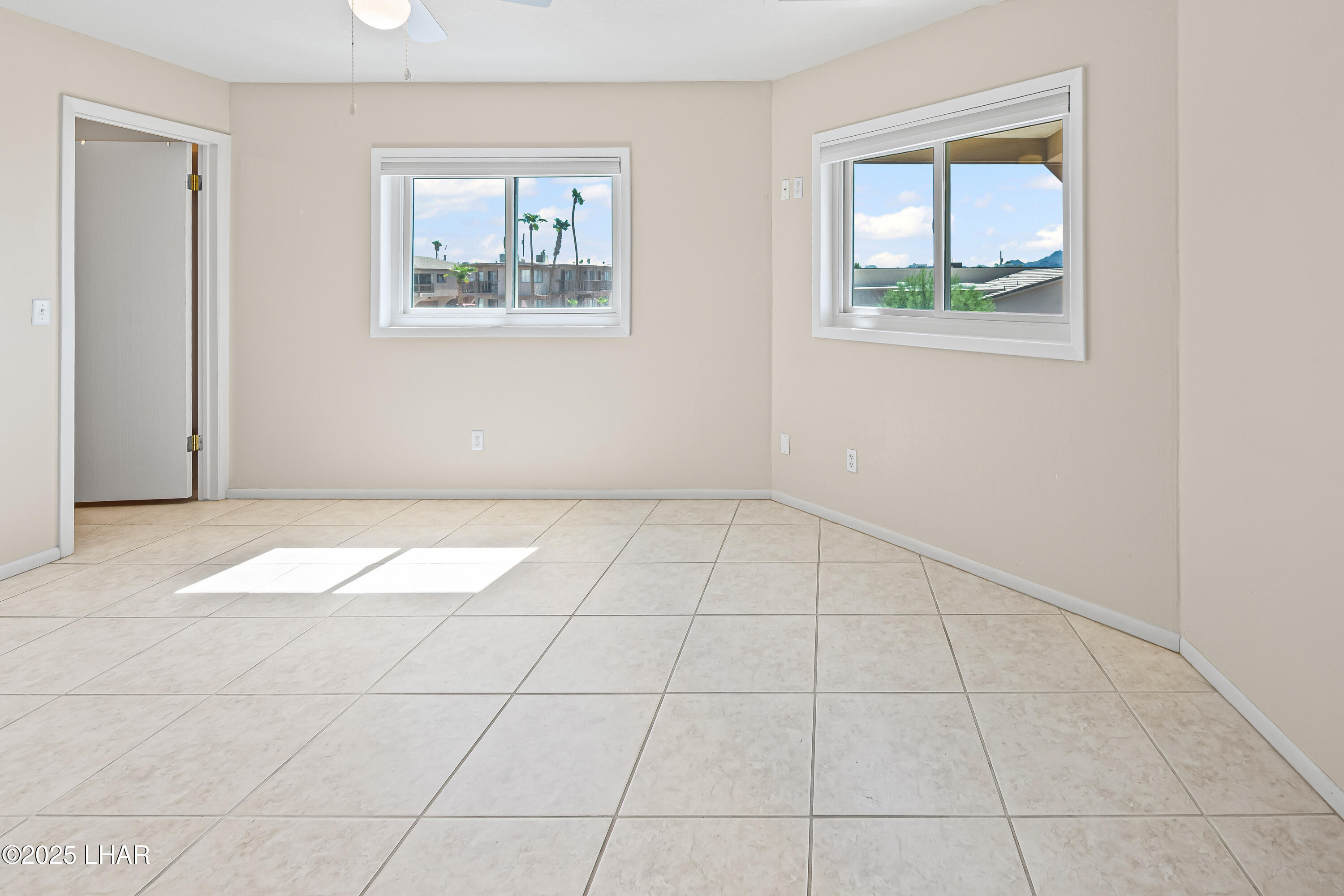 1661 Magnolia Drive, Unit 2 Lake Havasu City, AZ 86403 - Photo 15 of 42 1661 Magnolia Dr unit 2 I (1)