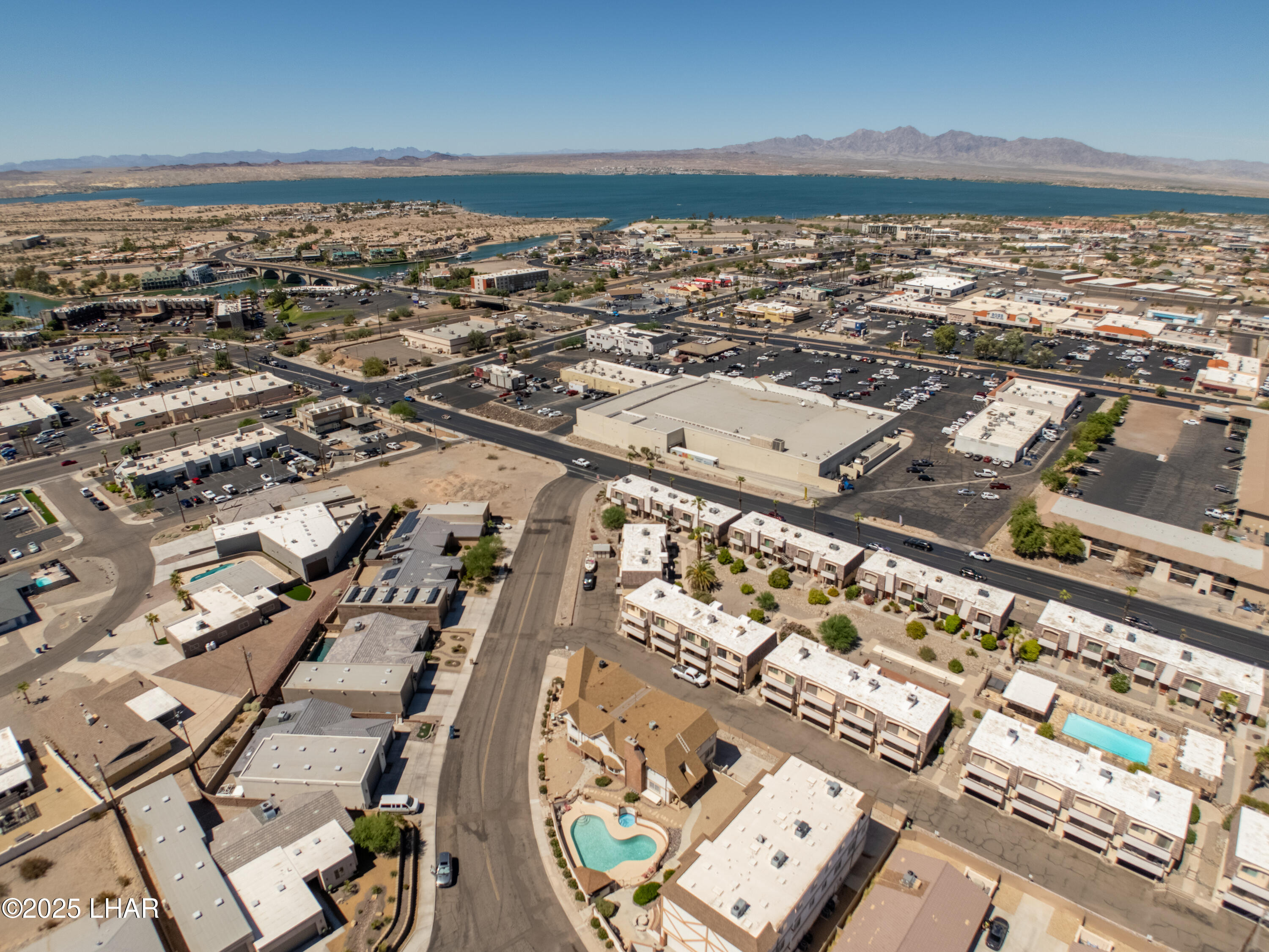1661 Magnolia Drive, Unit 2 Lake Havasu City, AZ 86403 - Photo 33 of 42 1661 Magnolia Dr unit 2 D (8)