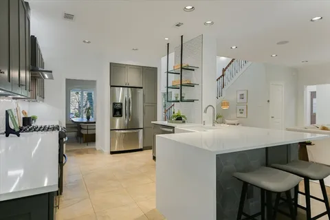$875,000 | 6609 Back Bay Lane, Austin, TX 78739