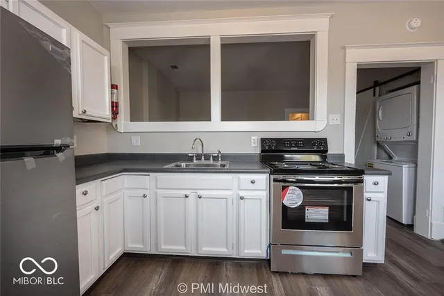 $1,149 | 874 Virginia Avenue, Unit B, Indianapolis, IN 46203