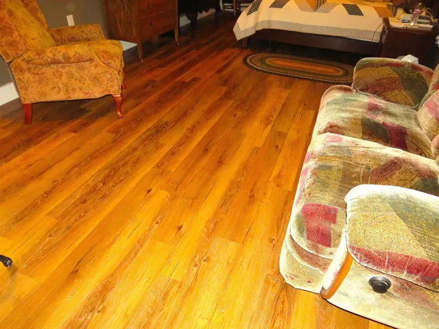 $179,000 | 6 East Judson Street, Bloomfield, IN 47424