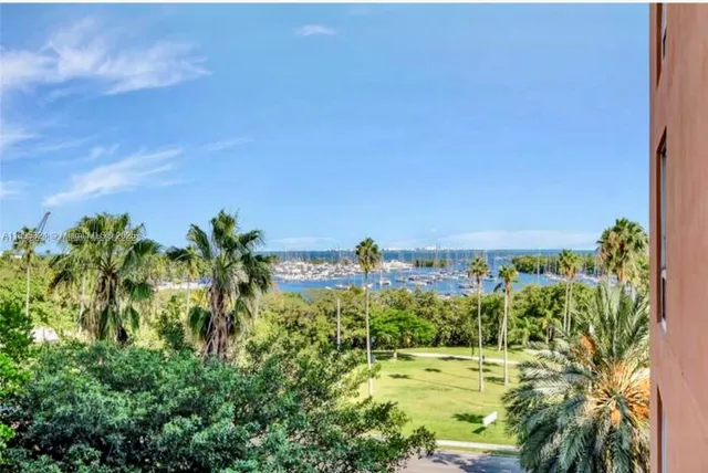 $649,000 | 2951 South Bayshore Drive, Unit 603, Miami, FL 33133