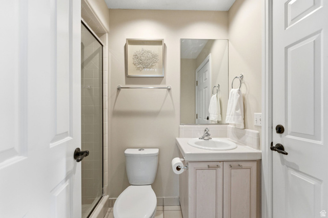 1878 East Ridge Point Drive Bountiful, UT 84010 - Photo 52 of 92 Bathroom with vanity and a shower stall