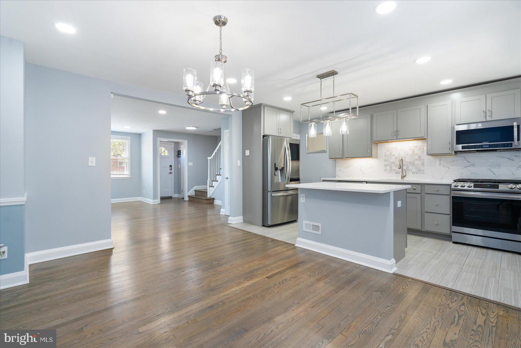 1512 Upshire Road Baltimore, MD 21218 - Photo 2 of 38 Open floor concept