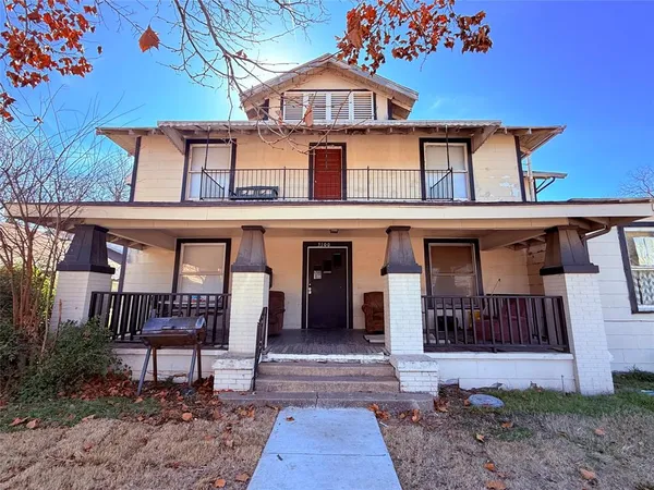 $750 | 3100 Avenue G, Unit 200, Fort Worth, TX 76105