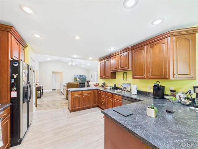 $359,900 | 305 Mossman Lane, Rolla, MO 65401