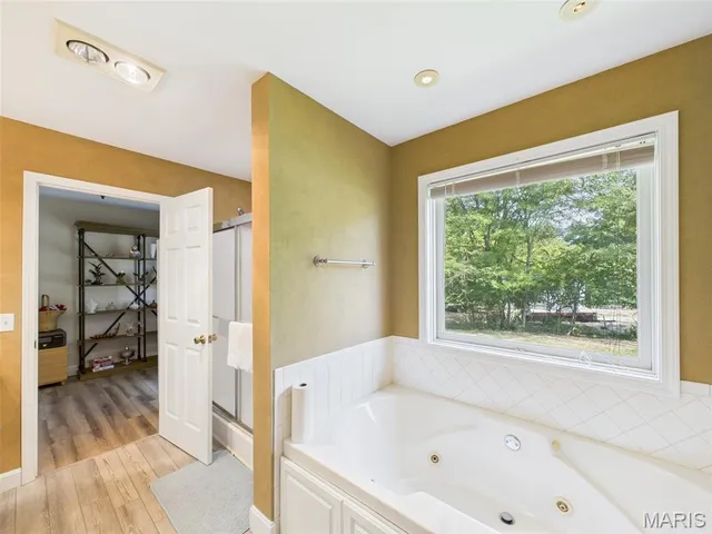 $359,900 | 305 Mossman Lane, Rolla, MO 65401