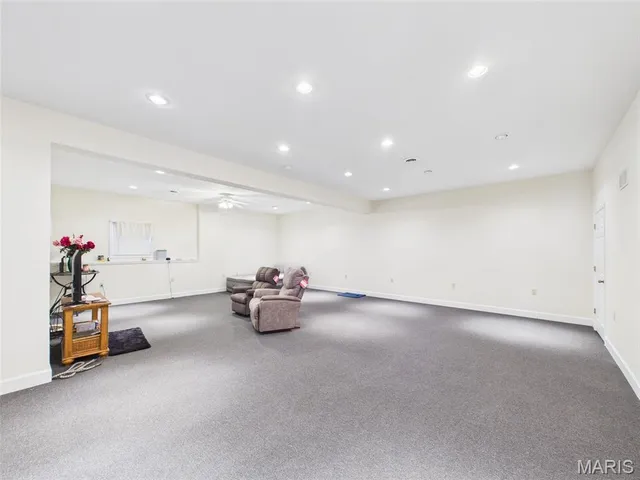 $359,900 | 305 Mossman Lane, Rolla, MO 65401