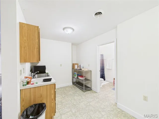 $359,900 | 305 Mossman Lane, Rolla, MO 65401