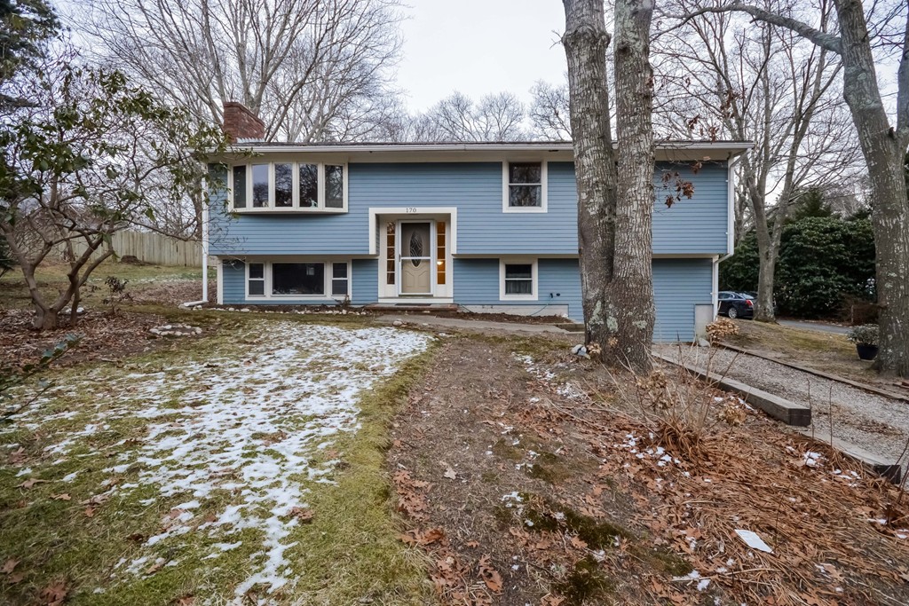 170 Williston Road Bourne, MA 02562 - Photo 3 of 28 Gallery Image 3