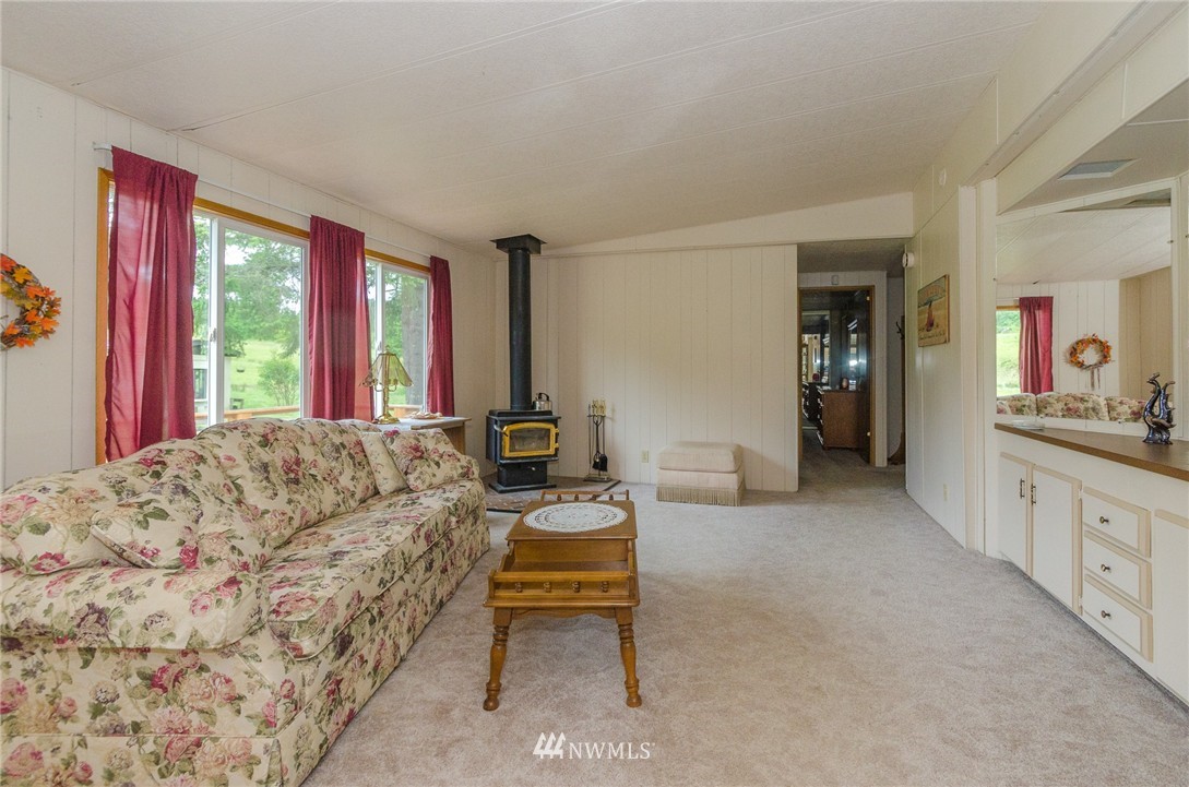337 Kruger Road Onalaska, WA 98570 - Photo 6 of 24 Gallery Image 6