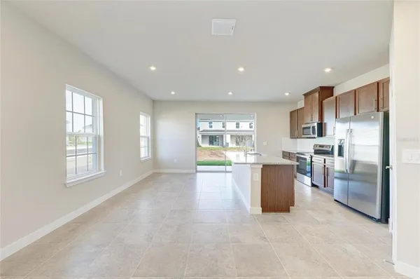 $2,850 | 12435 Amber Creek Circle, Bradenton, FL 34211