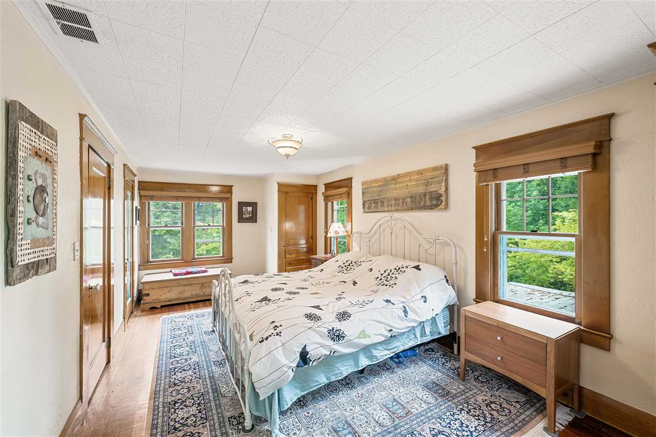 335 North Old Stage Road Mount Shasta, CA 96067 - Photo 15 of 27 Gallery Image 15