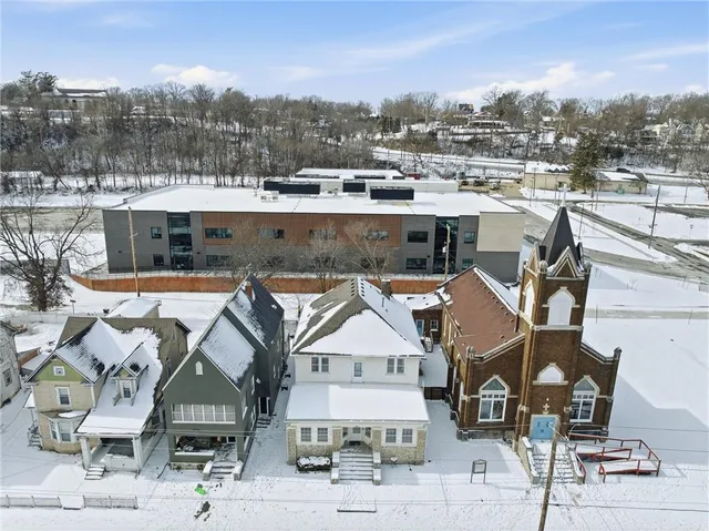 $333,000 | 554 Kansas City Avenue South, Excelsior Springs, MO 64024