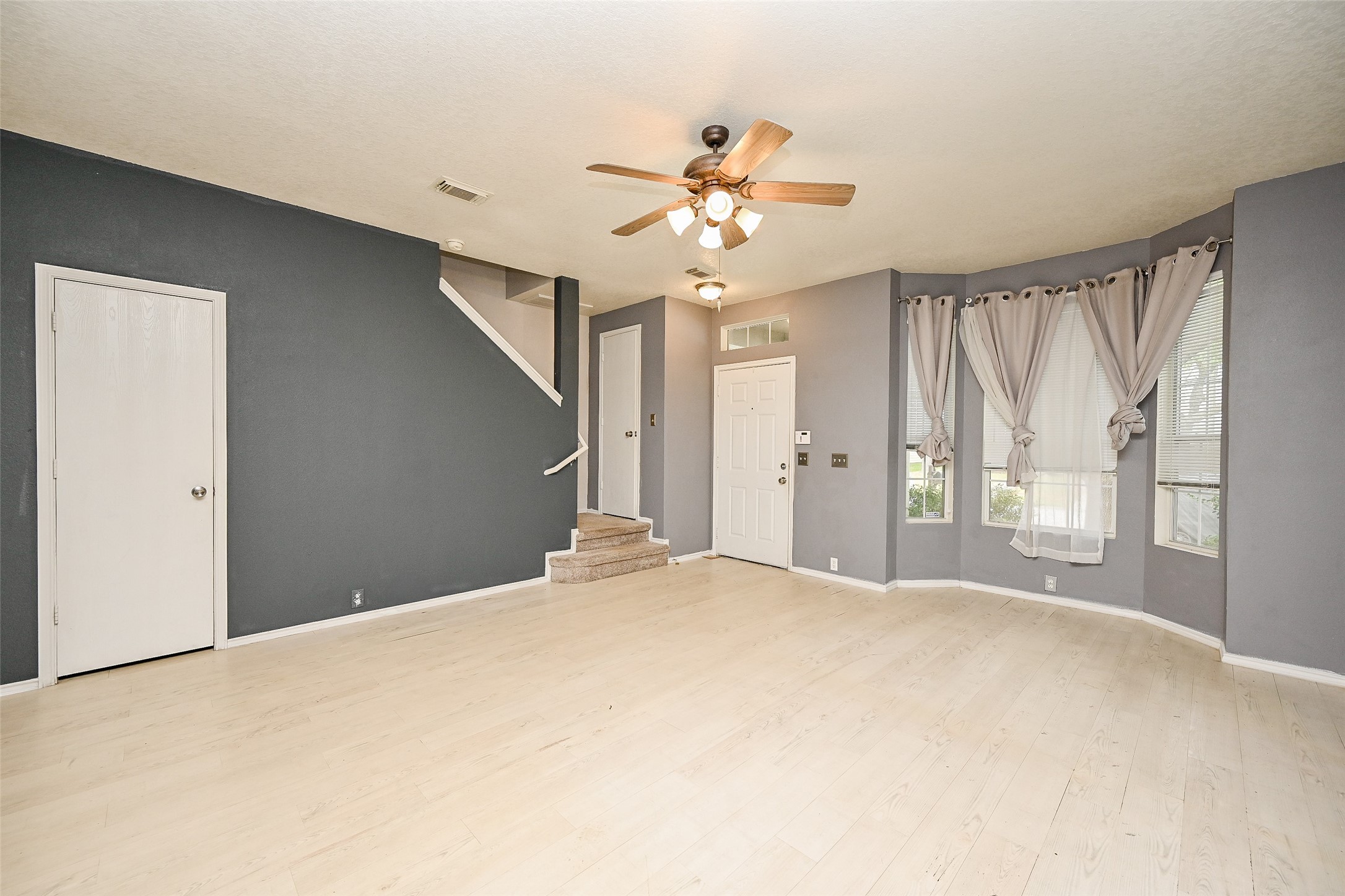 23850 Pebworth Place Spring, TX 77373 - Photo 5 of 18 Gallery Image 5